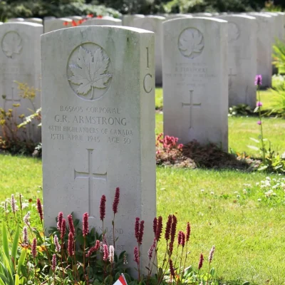 Holten,,The,Netherlands,,Europe,-,May,5th,2014:,Gravestones,At